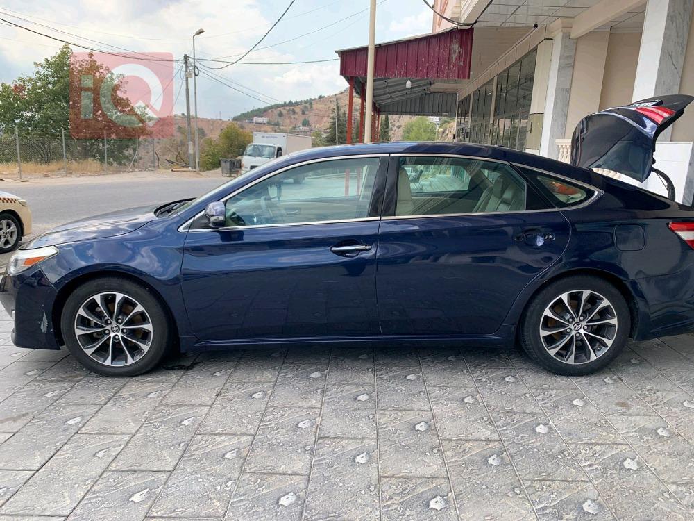 Toyota Avalon